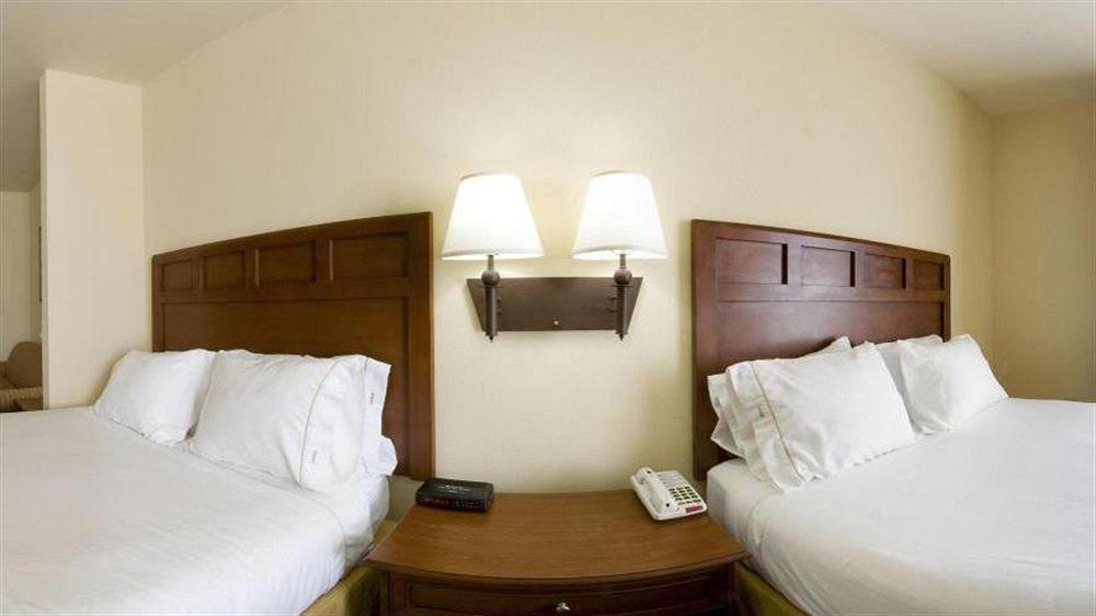 Holiday Inn Express Hotel & Suites Levelland, An Ihg Hotel Экстерьер фото